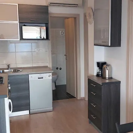 Classy Sea View Apartman